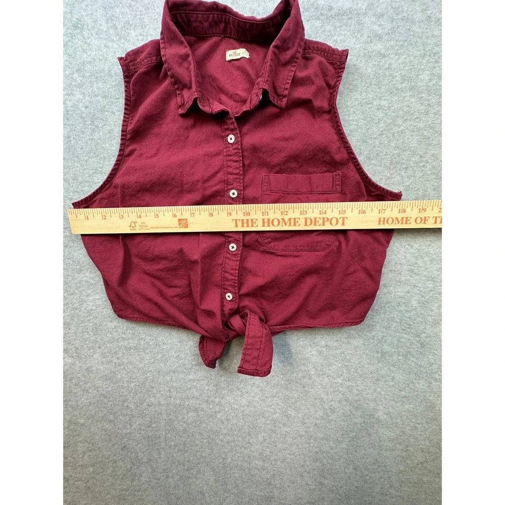 Hollister Womens Medium Burgundy Sleeveless Tie Front Button Down Cropped Shirt